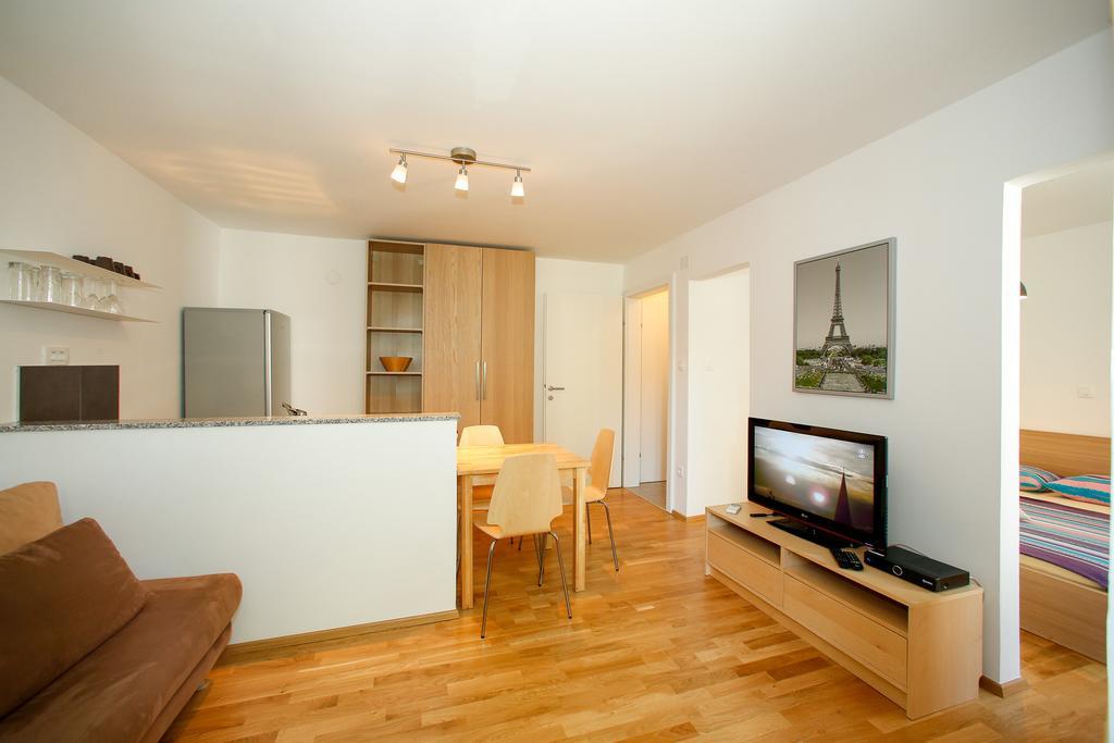 Apartments Harbour Senj  Room photo